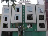 Hotel Esencia Suites 