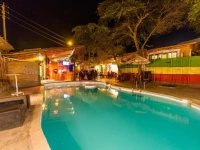Palosanto Backpackers 