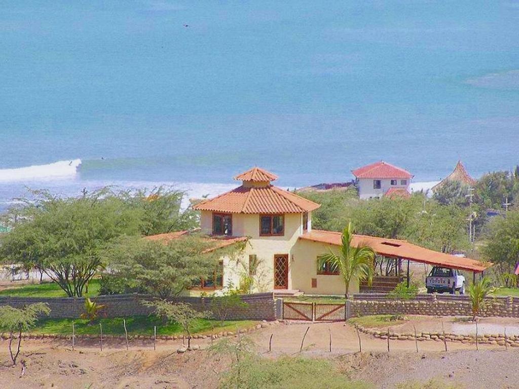 Vista del Mar Casa y Bungalows 