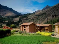 Paz y Luz Hotel & Healing Center 