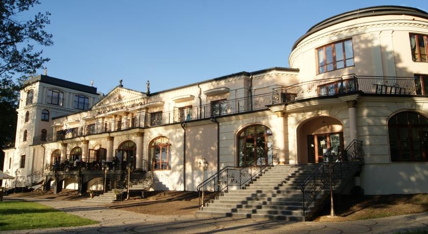 PaЕ‚ac na Wodzie 
