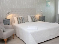 Apartamenty przy PaЕ‚acu BrzeЕєnica 