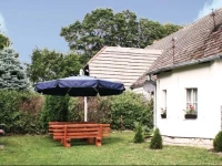 Apartment Retowo 4 48 