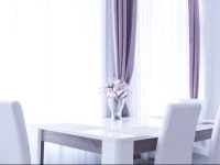 Holy Apartment 
