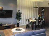 Strand Apartments 