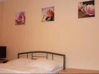 Sleepy3city Apartments III 