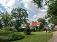 DwГіr GiemzГіw Residence 
