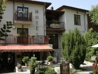 Hotel Dwa KsiД™Ејyce 