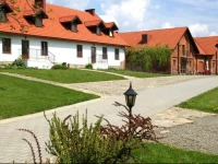 Wine Garden Hotel 