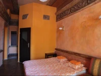 Momotown B&B 