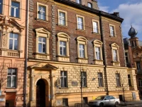 One World Hostel 