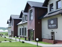 Biała Akacja Resort &amp; Business 