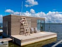 HT Houseboats 