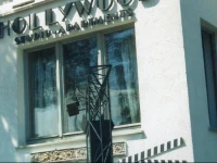 Hollywood Studio Apartments 