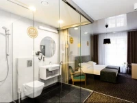 Sleep in Hostel & Apartments 