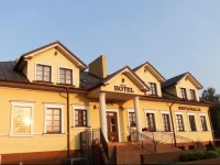 Hotel Rytwiany Dworek 