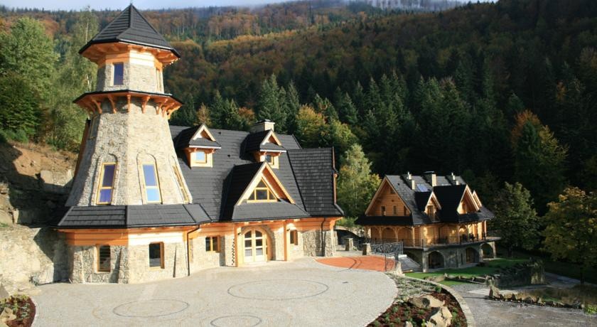 Apartamenty i Pokoje KrupГіwka 