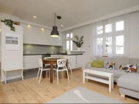 Apartament na DД™bowej 