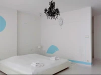 Lalala Arthotel & Wine Bar 