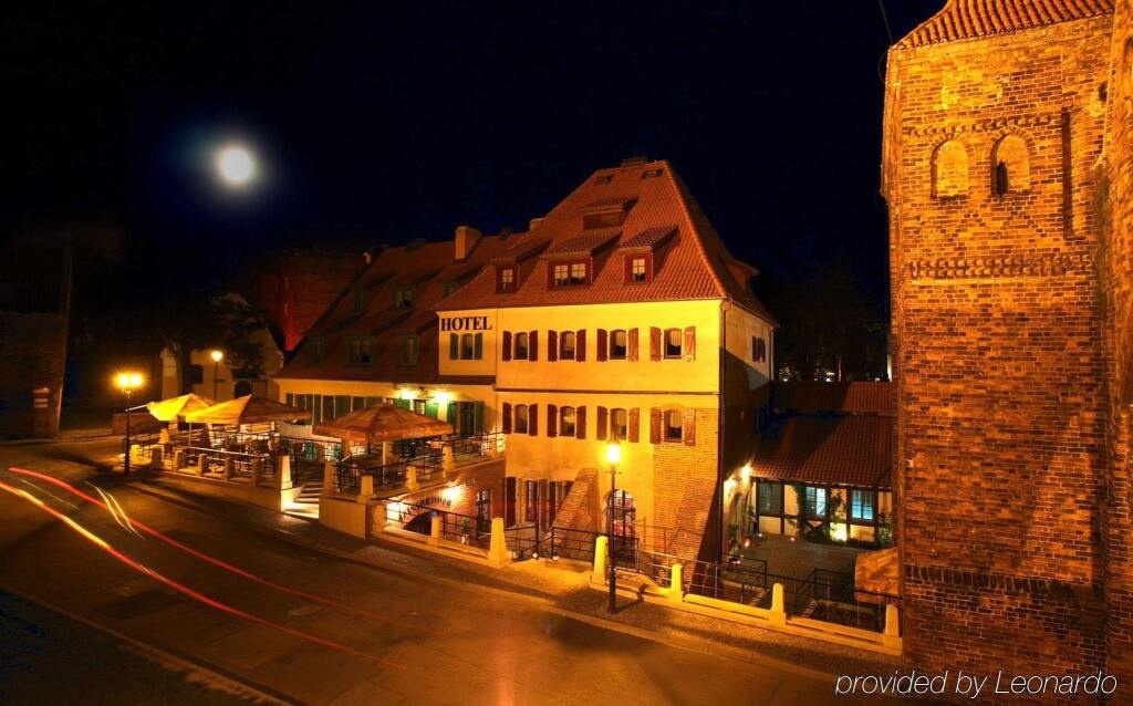 Hotel 1231 