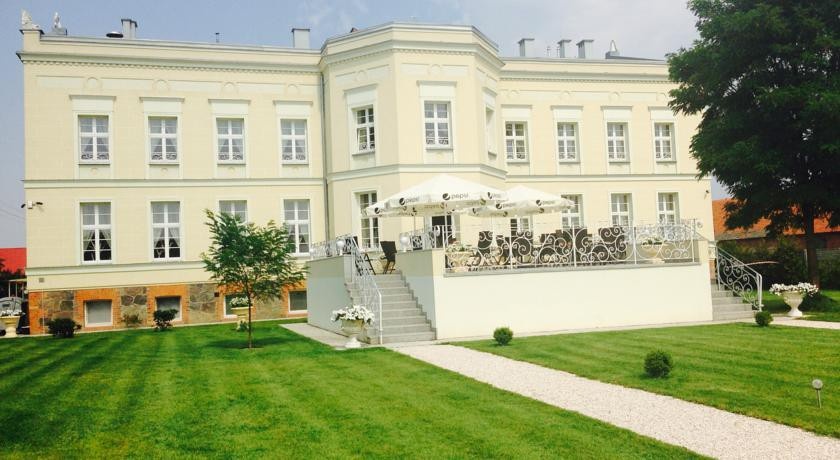Hotel SPA Akacjowy DwГіr 