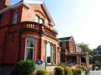 Alma Lodge Hotel 3*