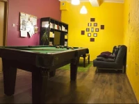 Target Hostel 
