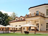 PaЕ‚ac Е»elechГіw Spa & Wellness 