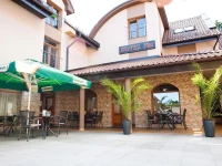 Hotel Fitt 3*