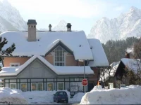 Apartma Frazer 