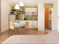Apartment Rainbow Studio 
