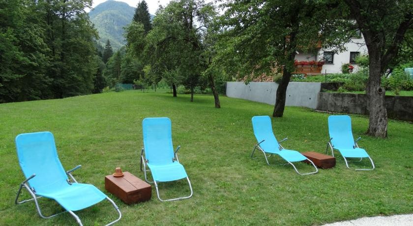 Hostel Jozl 