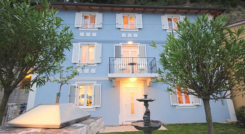 Villa Mia Chanel 