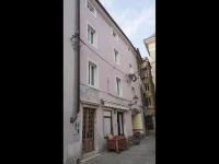 Jazz Apartments 