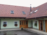 Apartment Stari trg ob Kolpi 08 