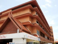 Ayutthaya Thenee Hotel 