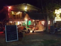 The Lazy Bar And Guesthouse 