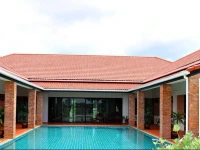 BaanNakaow Guesthouse 