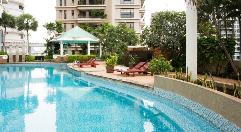 Waterford Diamond Tower 4*