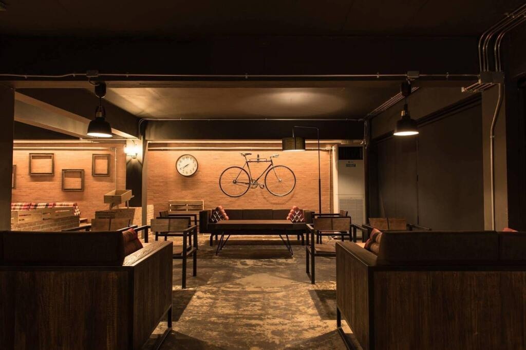 A Hostel Bangkok 