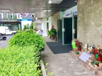 Coop Dopa Hostel 