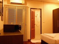 Lodge 61 Hotel 