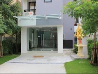 UTD Aries Hotel & Residence 