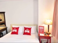 ZenRooms Silom Soi 22 