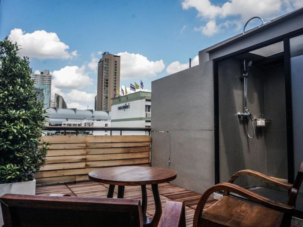Cloudy Hostel 2*