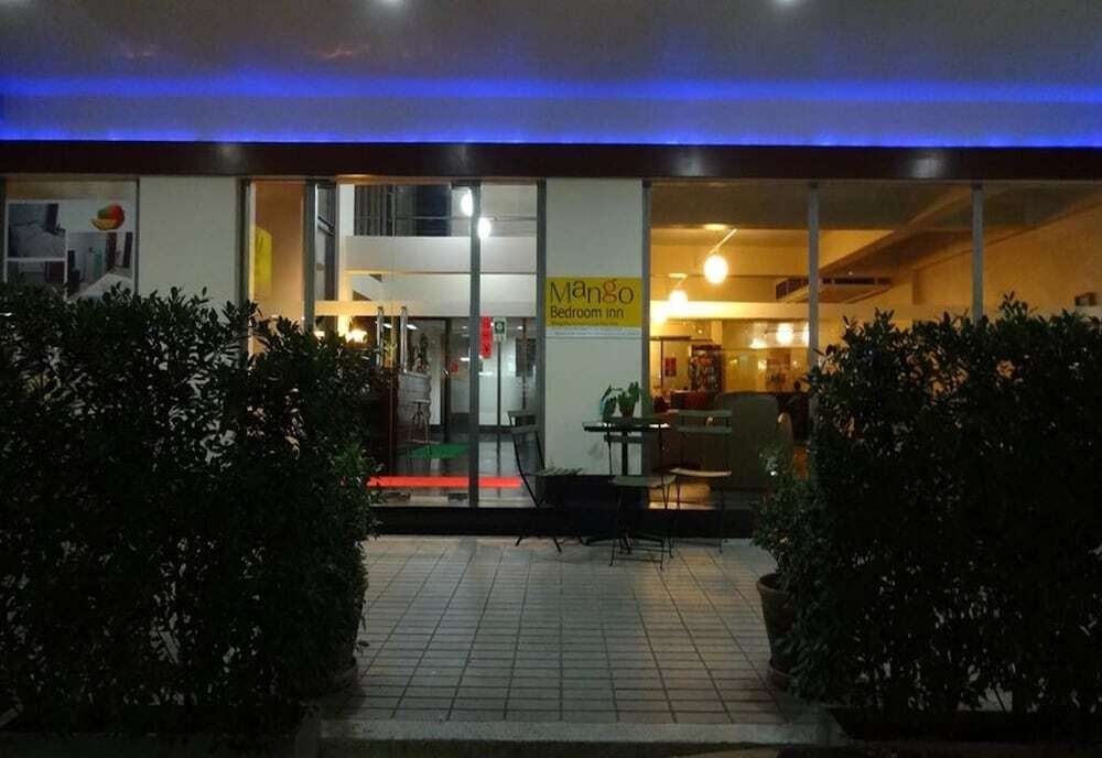 Mango Bedroom Inn 3*