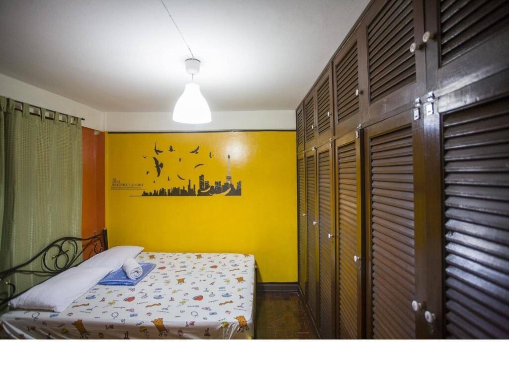 Mad Cow Hostel Silom 