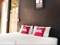 ZenRooms Silom 14 