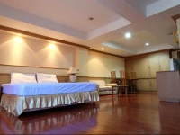 Alameda Suites 