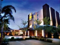 The Bangkok Cha Cha Suite 
